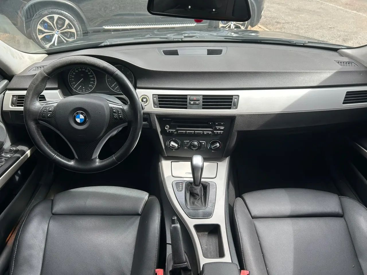 BMW 320I A 2010 - Foto 4