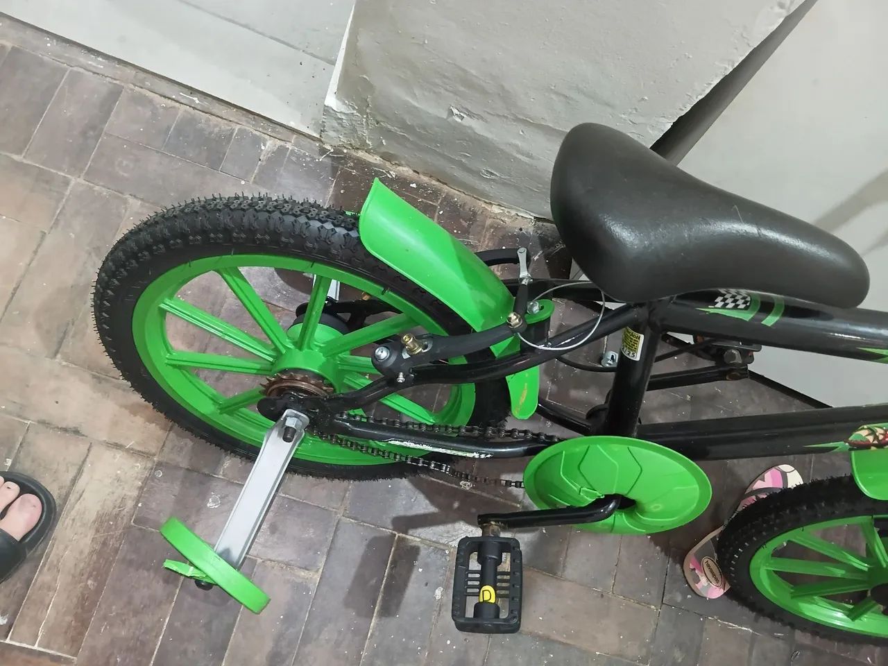 Bicicleta infantil aro 16 - Foto 2