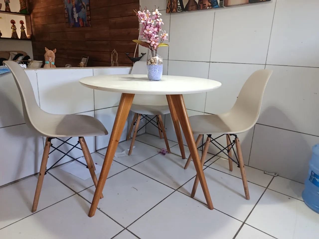Mesa com 3 cadeiras  - Foto 4