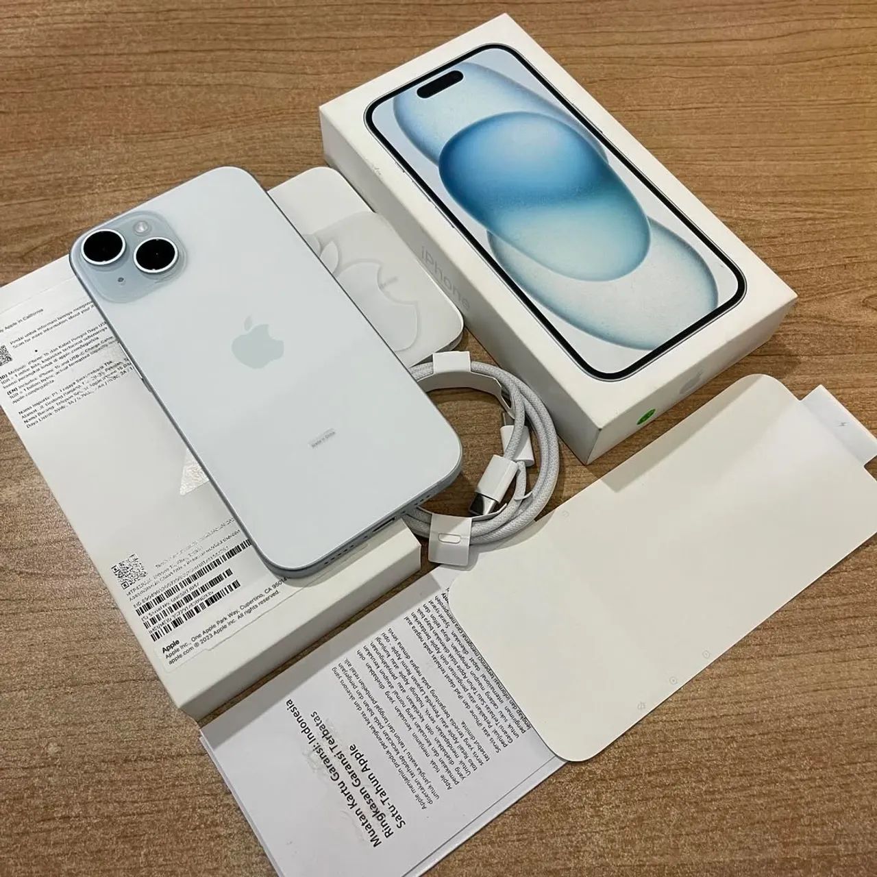 iPhone 15 128GB Bateria 97% Garantia + Brindes - Celulares e
