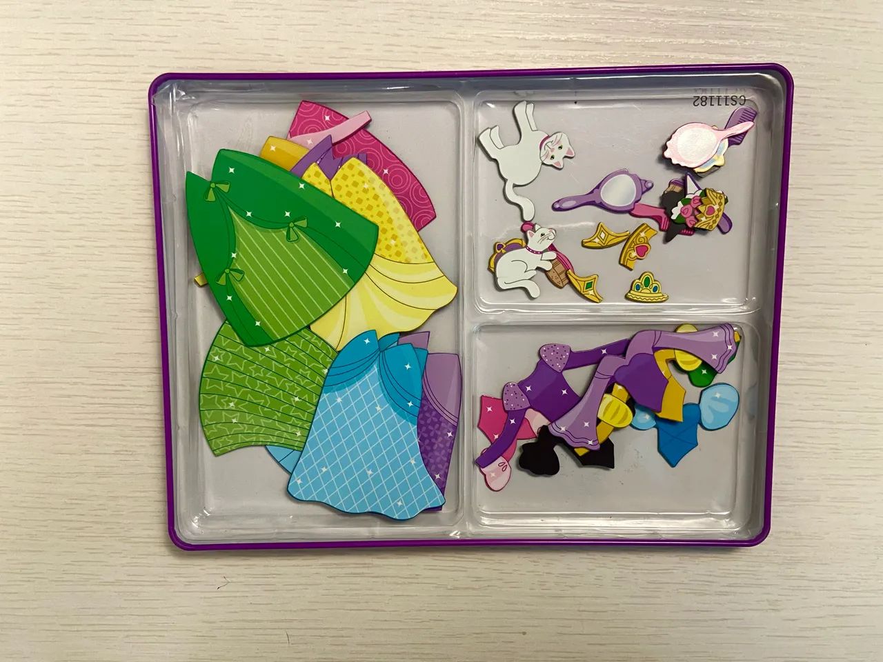 Brinquedo ímã princesas Melissa e Doug  - Foto 3