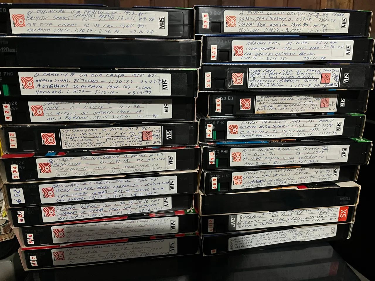 Vinte fitas de VHS gravadas  - Foto 4