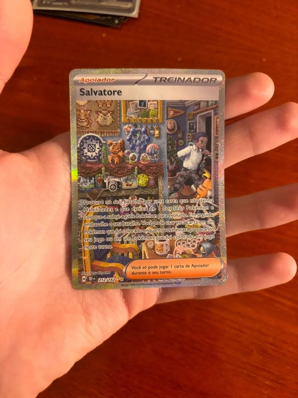 Carta Pokémon Salvatore (212/162)