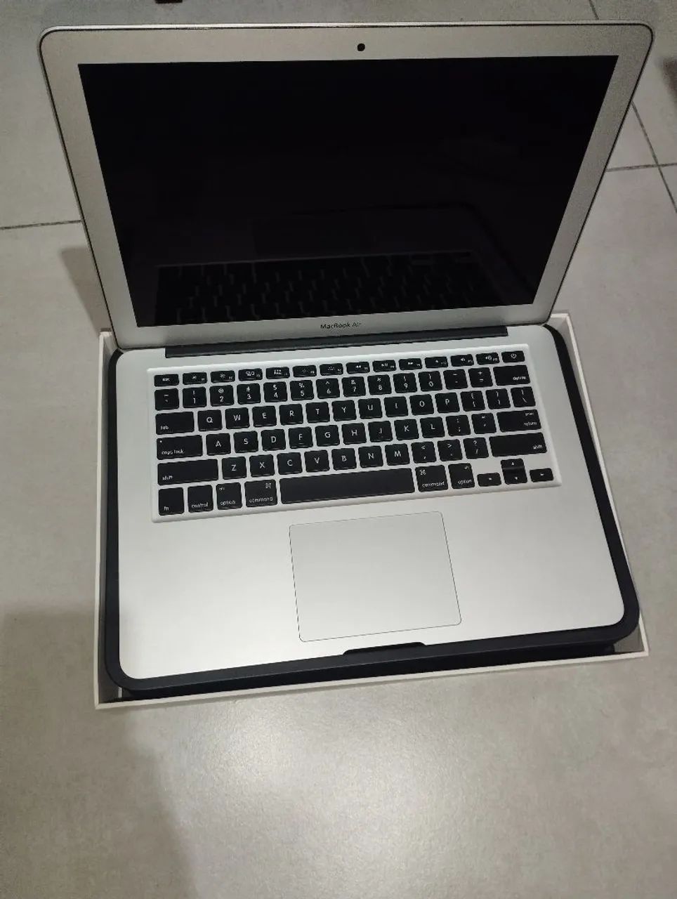 MacBook Air 13 - A1466 2015 - Retirar Peças - Foto 2