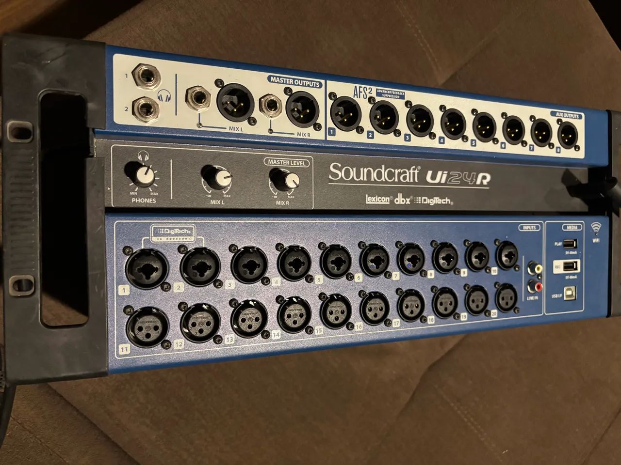 Soundcraft ui24R