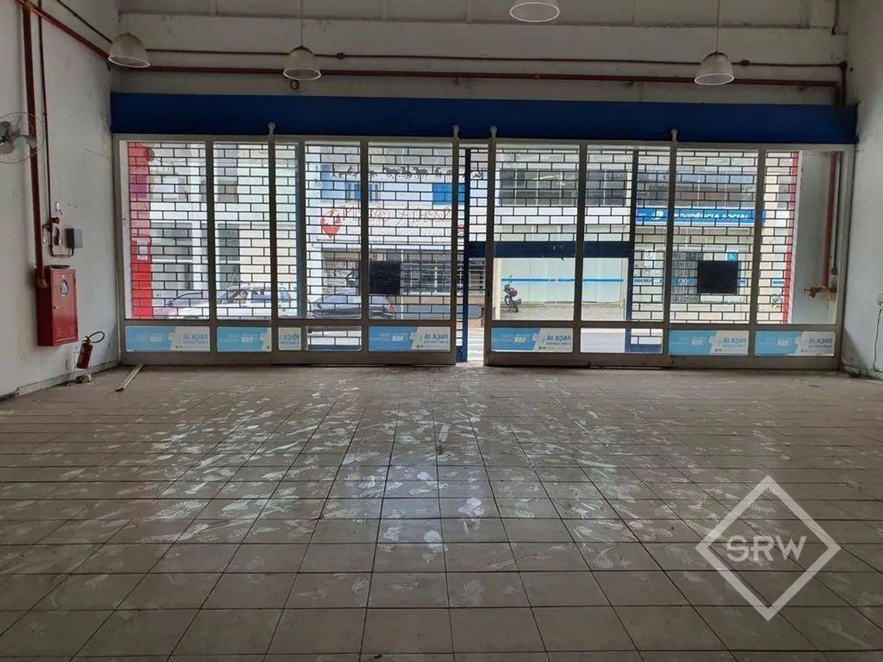 LOJA PARA LOCAÇÃO - 977 M² - CENTRO - PEDREIRA/SP - Foto 2