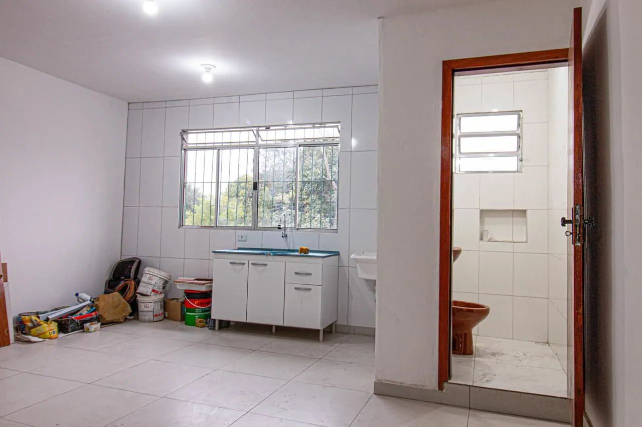 Sala comercial na Rua Sabiá-Laranjeira, 845 - 5 salas  190 m²