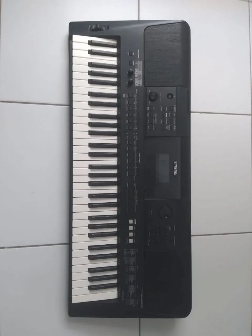 Teclado Yamaha PSR - E453