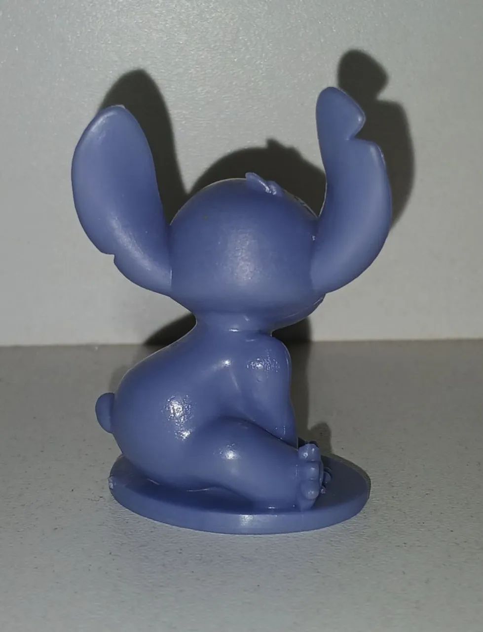 BONECO MINIATURA ORIGINAL LILO E STITCH SENTADINHO - Foto 2