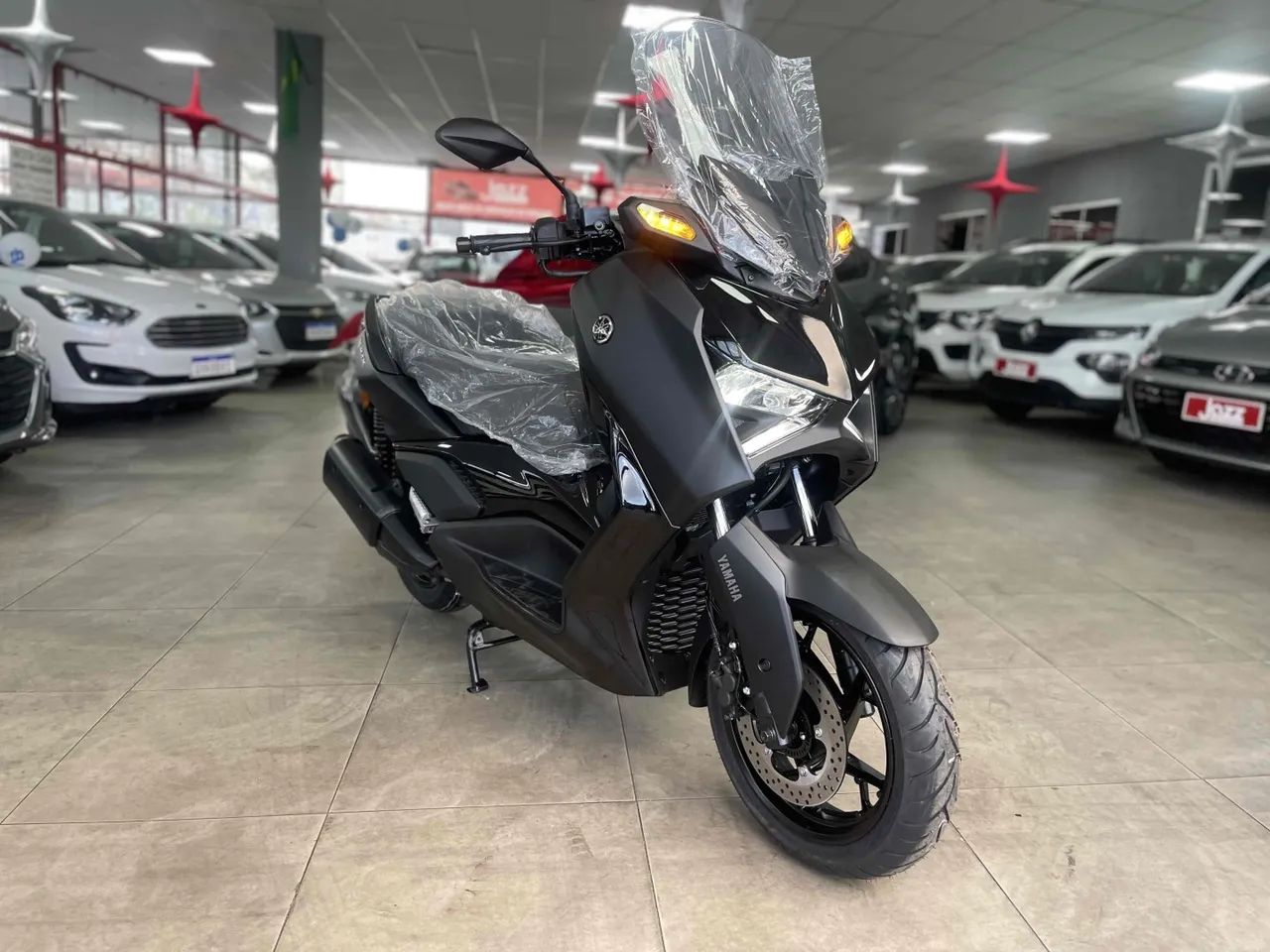 Yamaha Xmax 250 abs 2025 - Foto 3