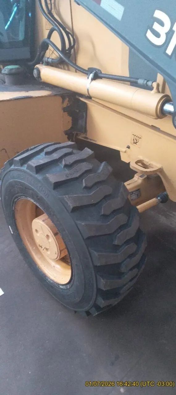 Retroescavadeira John Deere - Foto 4