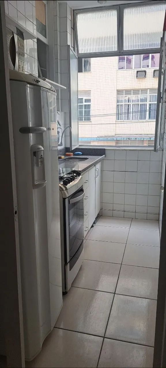 ALUGUEL QUARTO/SALA NO CENTRO DE GUARAPARI (KITNET)