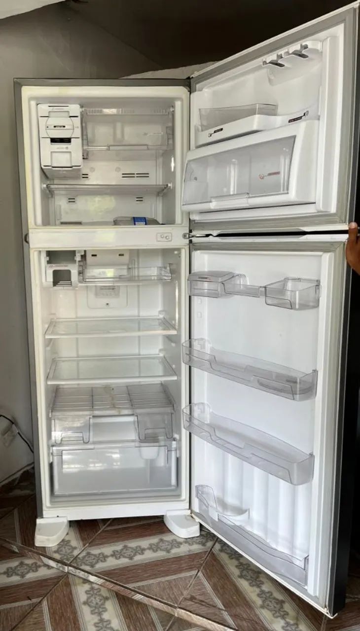 Geladeira brastemp frost free dúplex 429L  - Foto 2