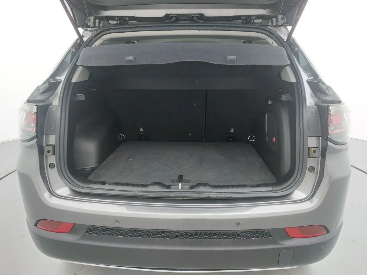 Jeep Compass LIMITED T270 1.3 TB 4x2 Flex Aut, foto 9 de 18