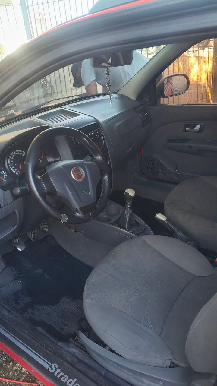 Fiat Strada Working 1.4 MPI Fire Flex 8V CD 2013 - Foto 5