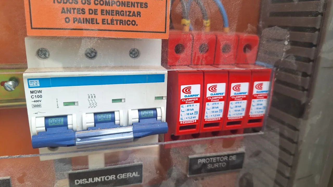 Quadro elétrico com disjuntor - Foto 4