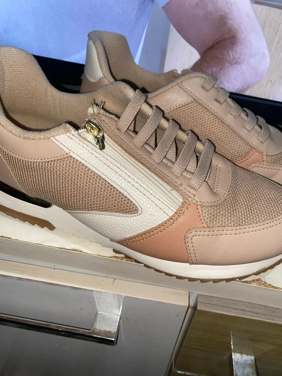 Vendo tenis MODARE ultra conforto 