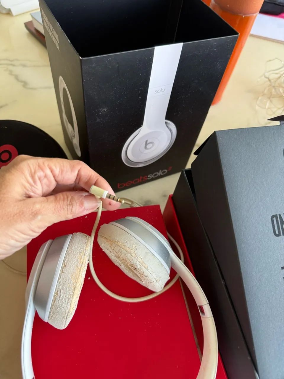 Fone Beats  precisa trocar as espumas auriculares  - Foto 3
