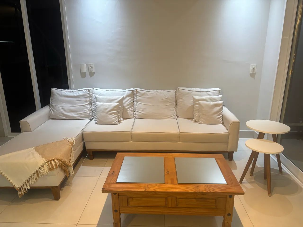 Sala de Estar - Sofá - Mesa Centro 
