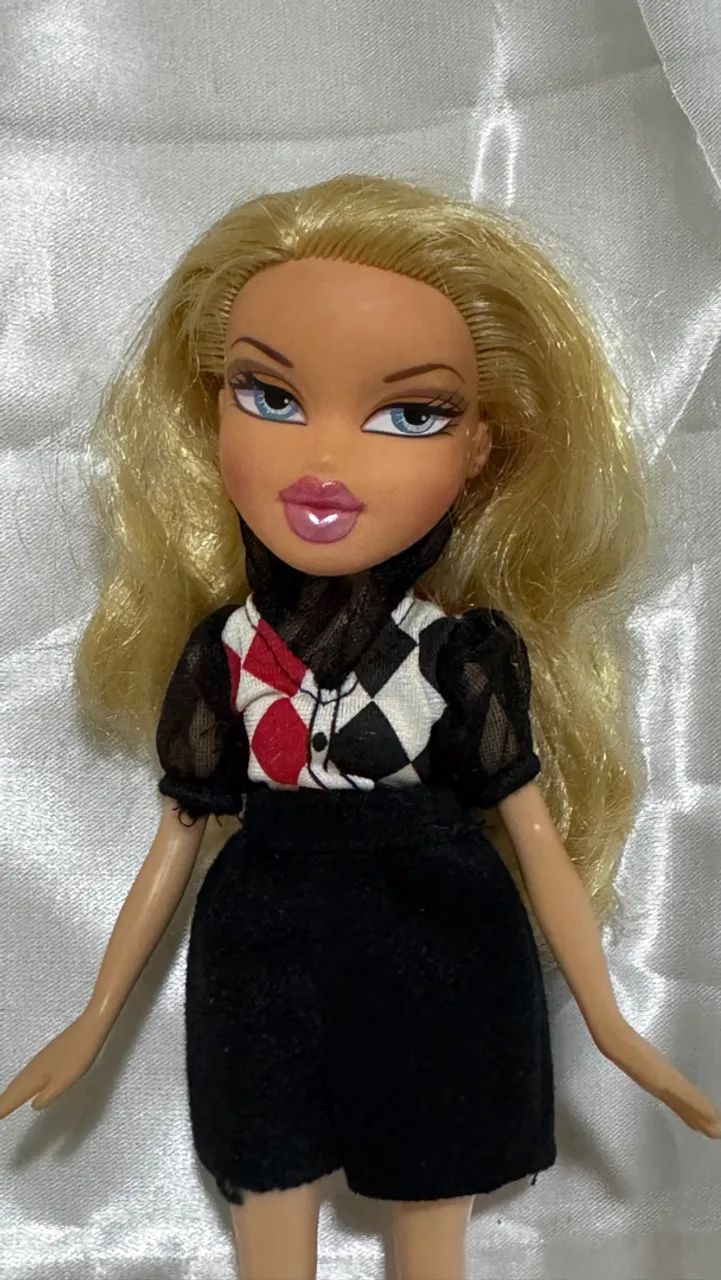 Boneca Bratz Cloe (não identificada) - Foto 3