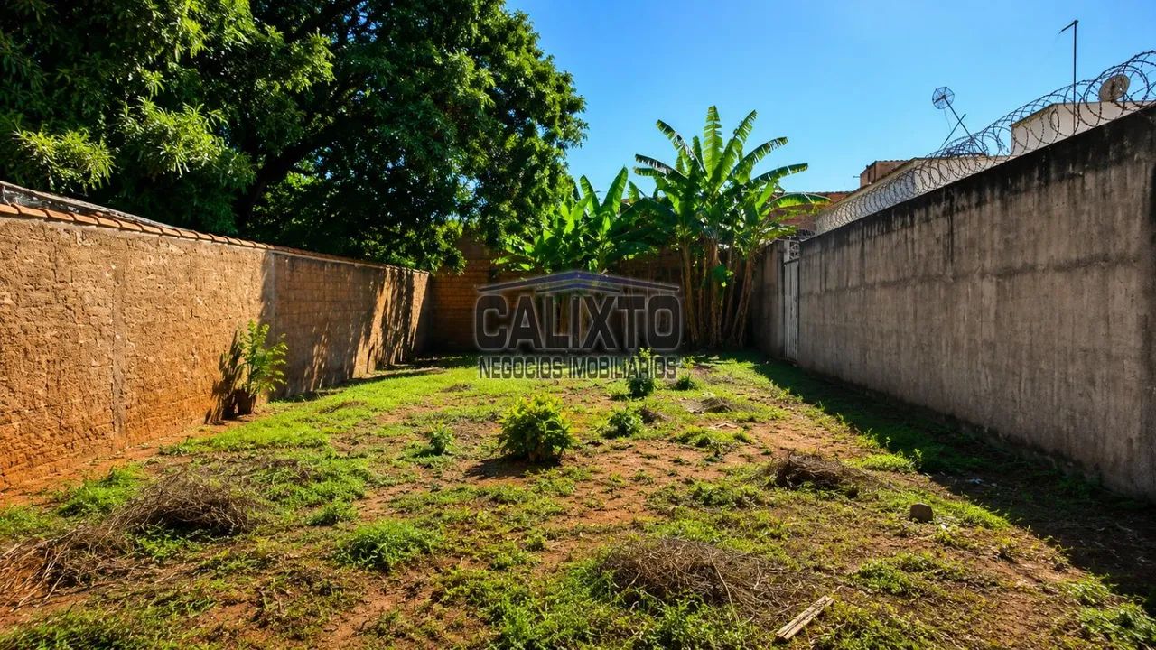 TERRENO BAIRRO LARANJEIRAS
