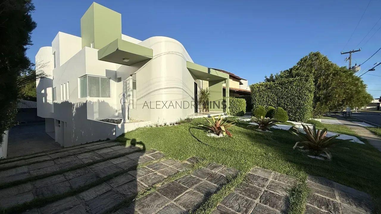Condomínio Aldebaran Ômega. Casa com 4 suítes, armários e piscina - Foto 2