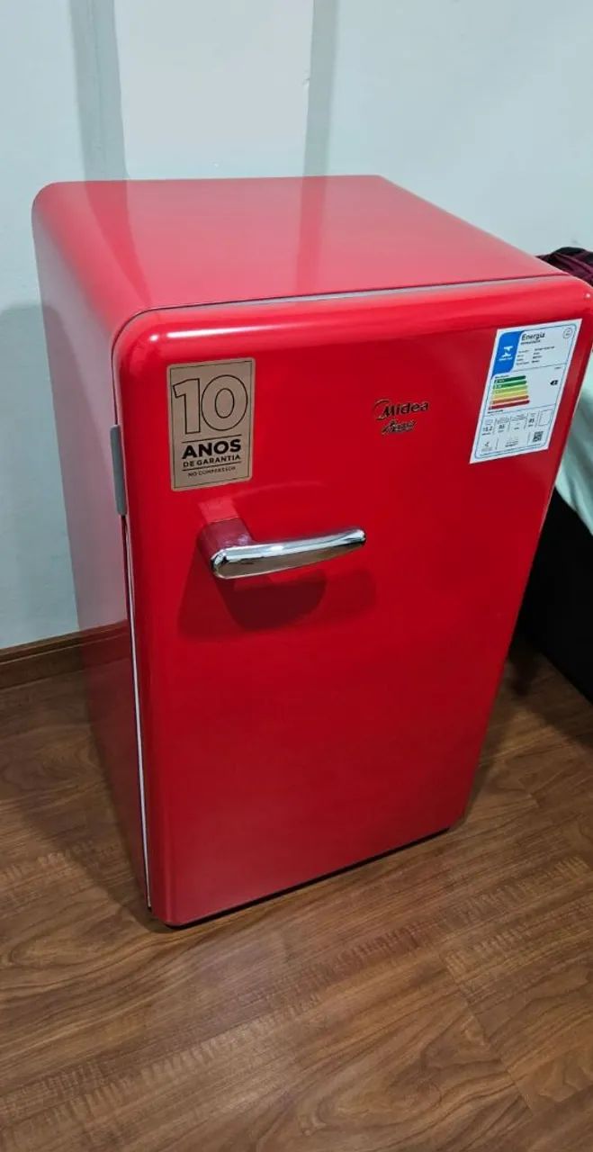 Frigobar Retrô Midea 93l