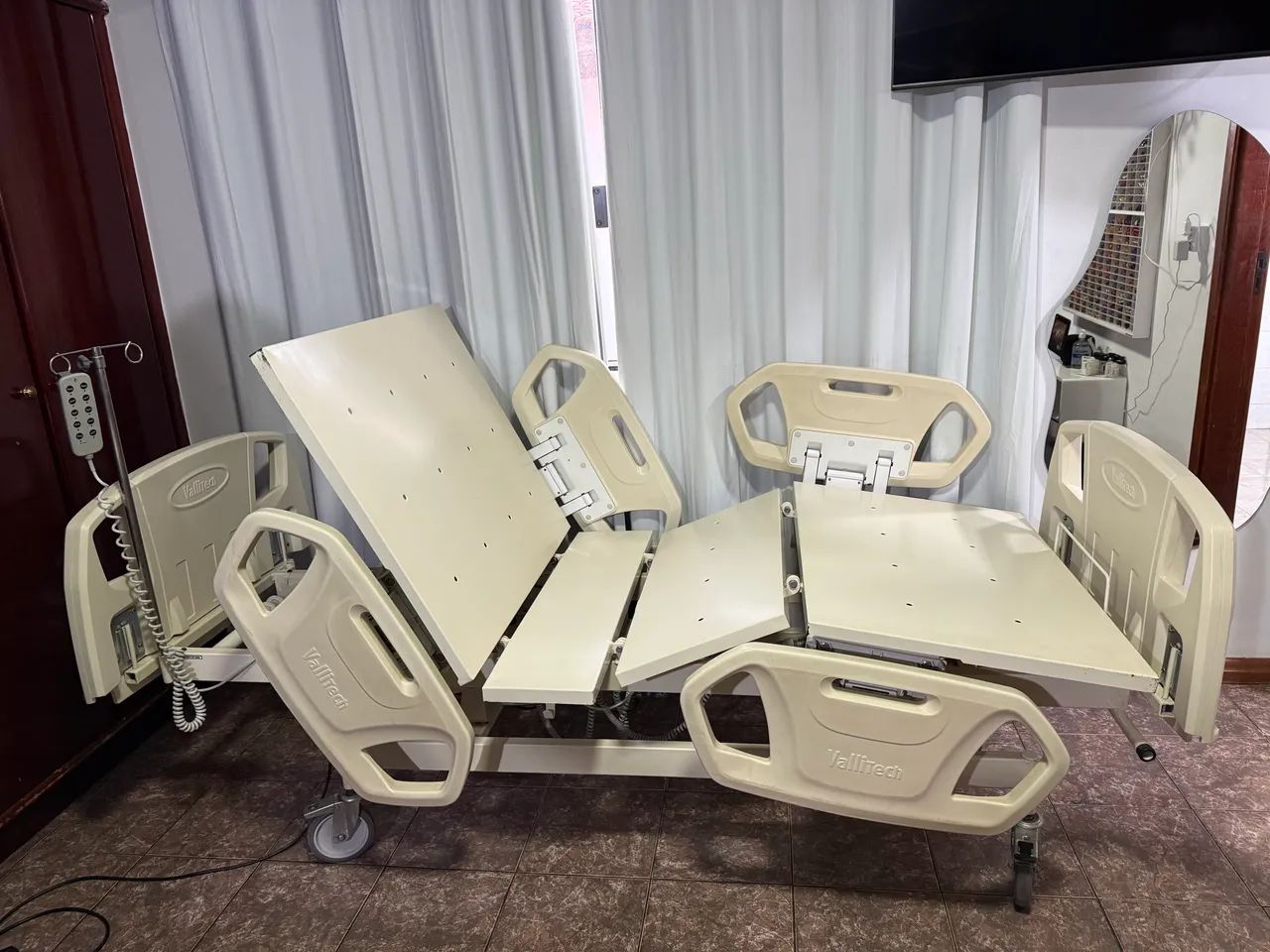 Cama Hospitalar Vallitech Usada  - Foto 4