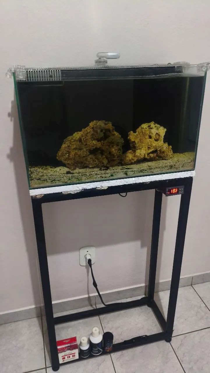 Vendo ou troco aquário marinho  - Foto 2