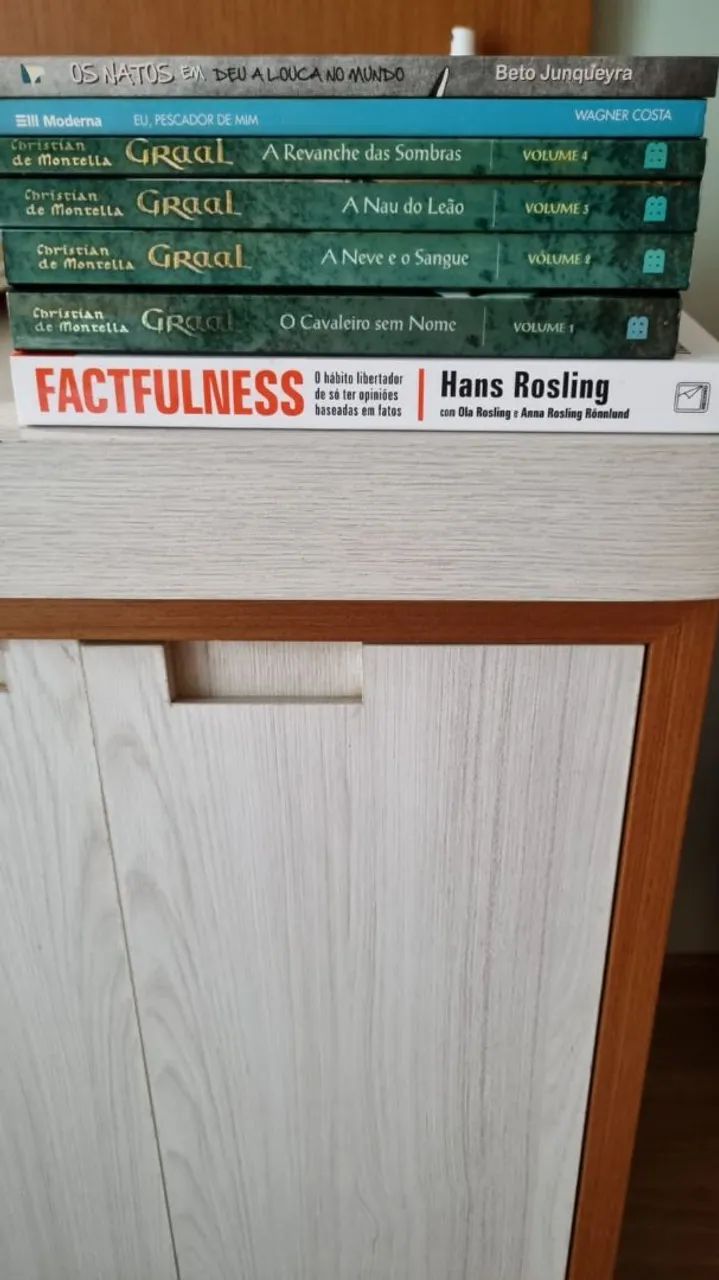 Livros variados - Foto 5