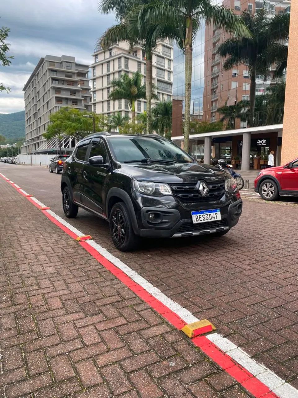 Renault Kwid Outsider 1.0 Flex 12V 5P Mec. 2021 - Foto 2