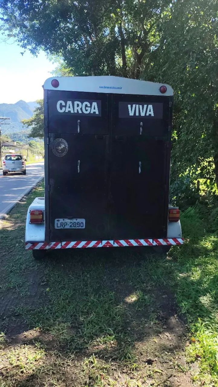 Trailer para 2 cavalos - Foto 2