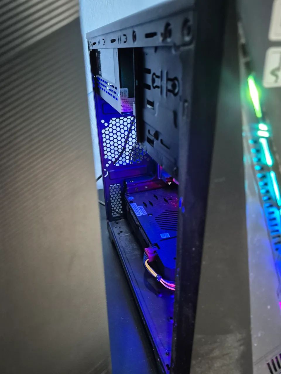 Gabinete Gamer pra vender logo - Foto 4