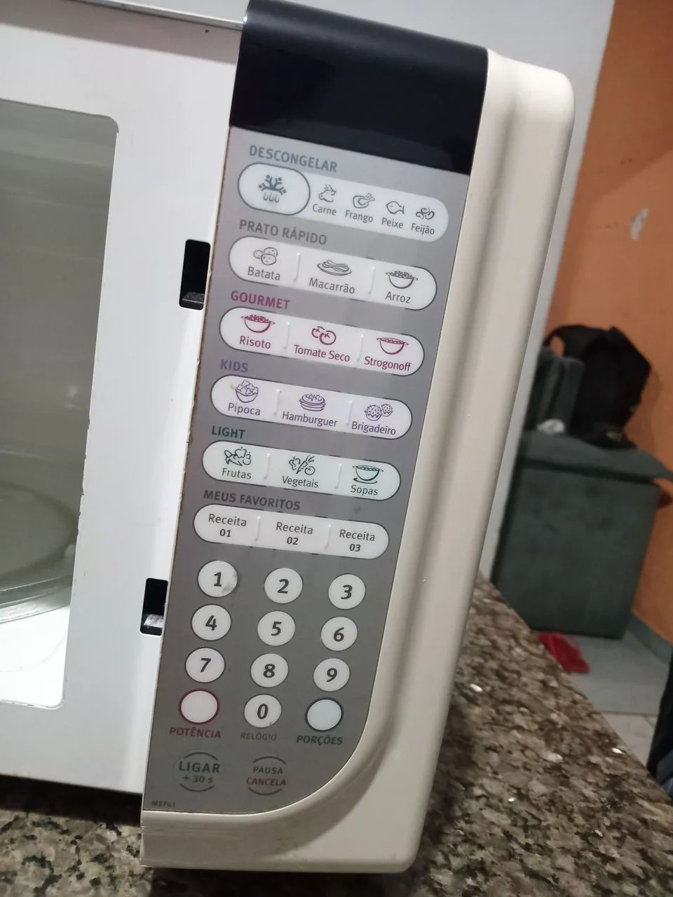 Micro-ondas Electrolux 31 litros - Foto 3