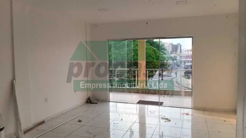Sala : / Comercial / Parque Dez de Novembro