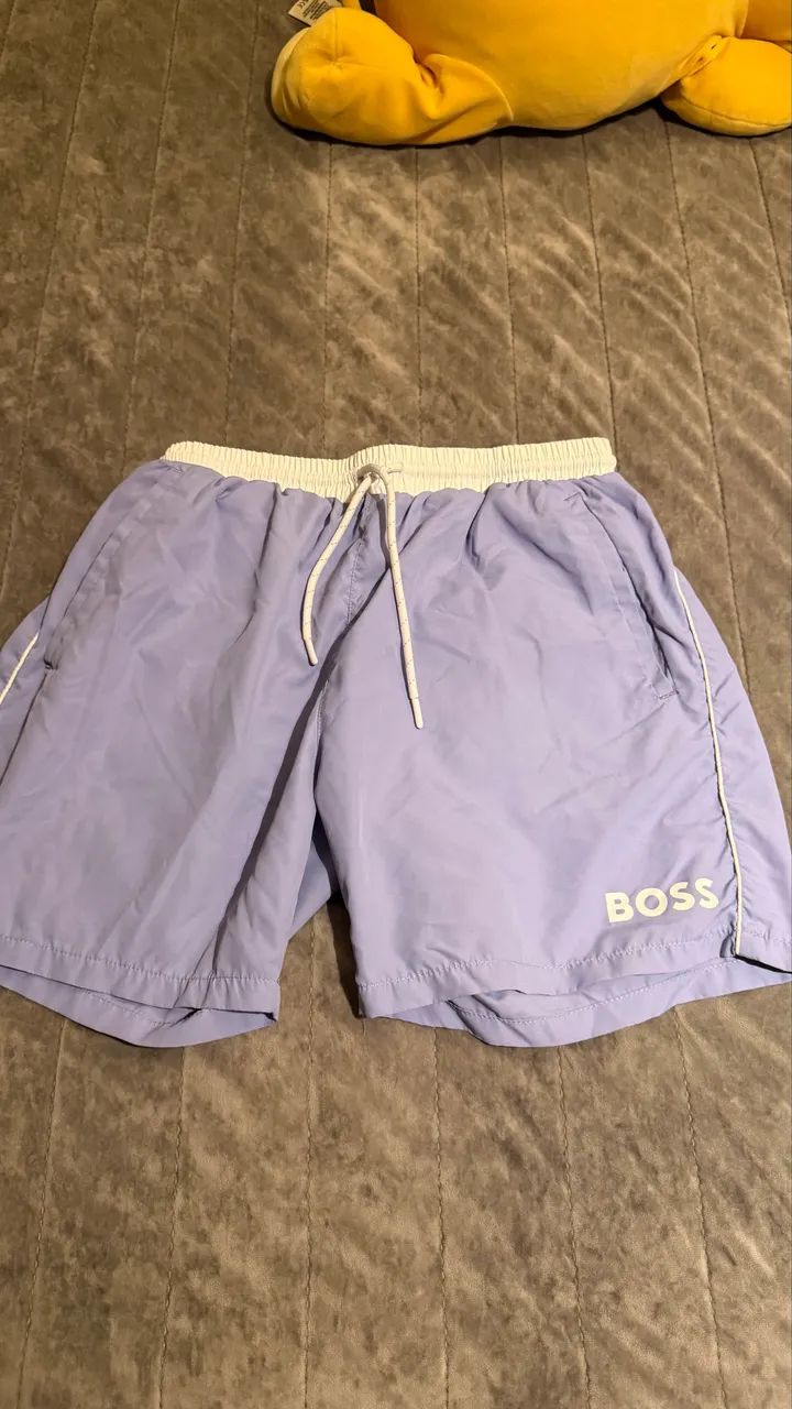 SHORT ORIGINAL DA HUGO BOSS ROXO TAMANHO G