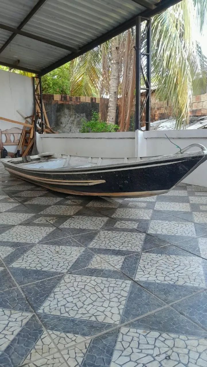 Vende-se esse bote 