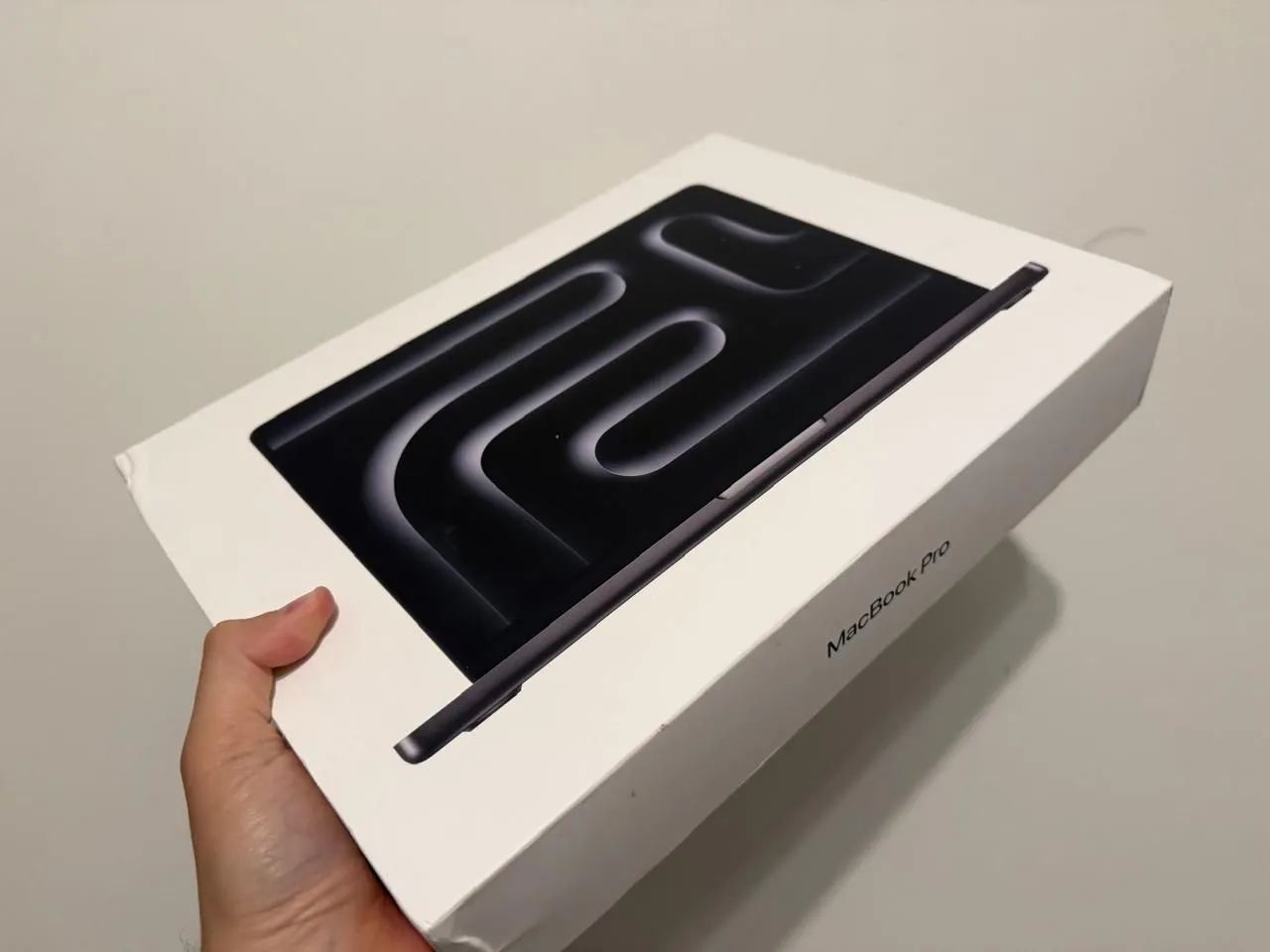 Lancamento! Macbook Pro - M5 - 512gb - 16gb - lacrado! NF