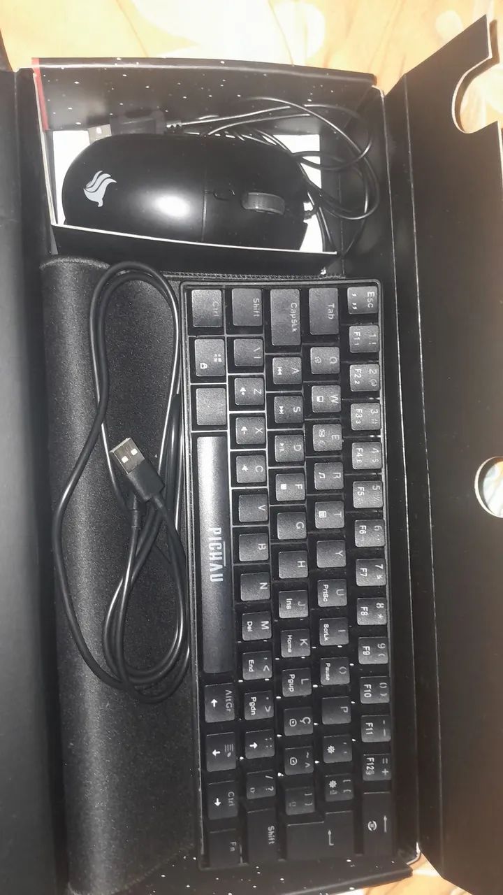 KIT TECLADO + MAUSE + MAUSE PAD