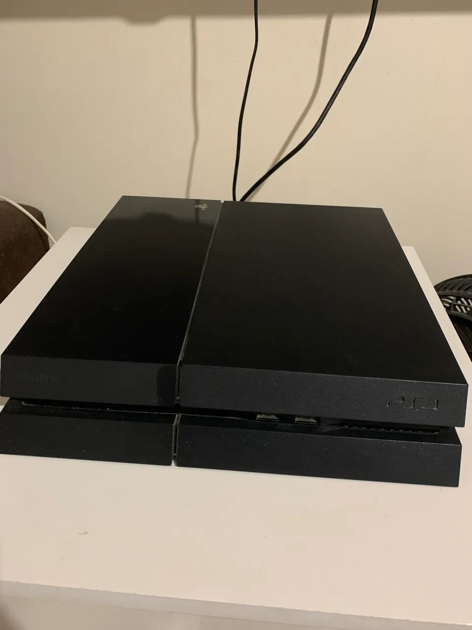 PS4 1TB com defeito nos botões Ligar/Ejetar