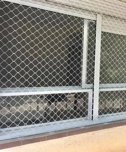 Redes de proteção para varandas janelas quadras de esporte e etc  - Foto 2