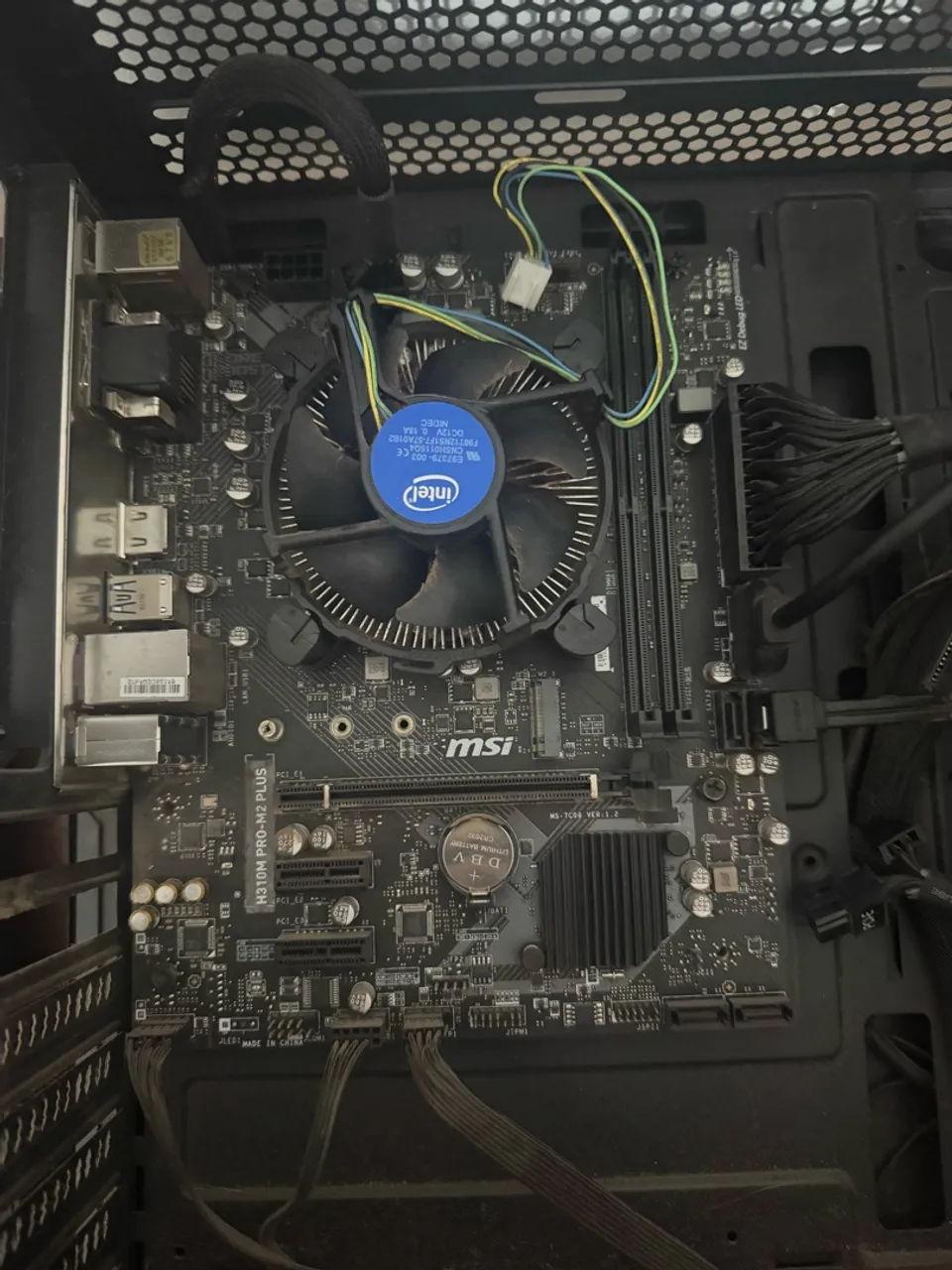 Placa mãe b450 steel legend + Ryzen 5 3600 - Peças de Hardware