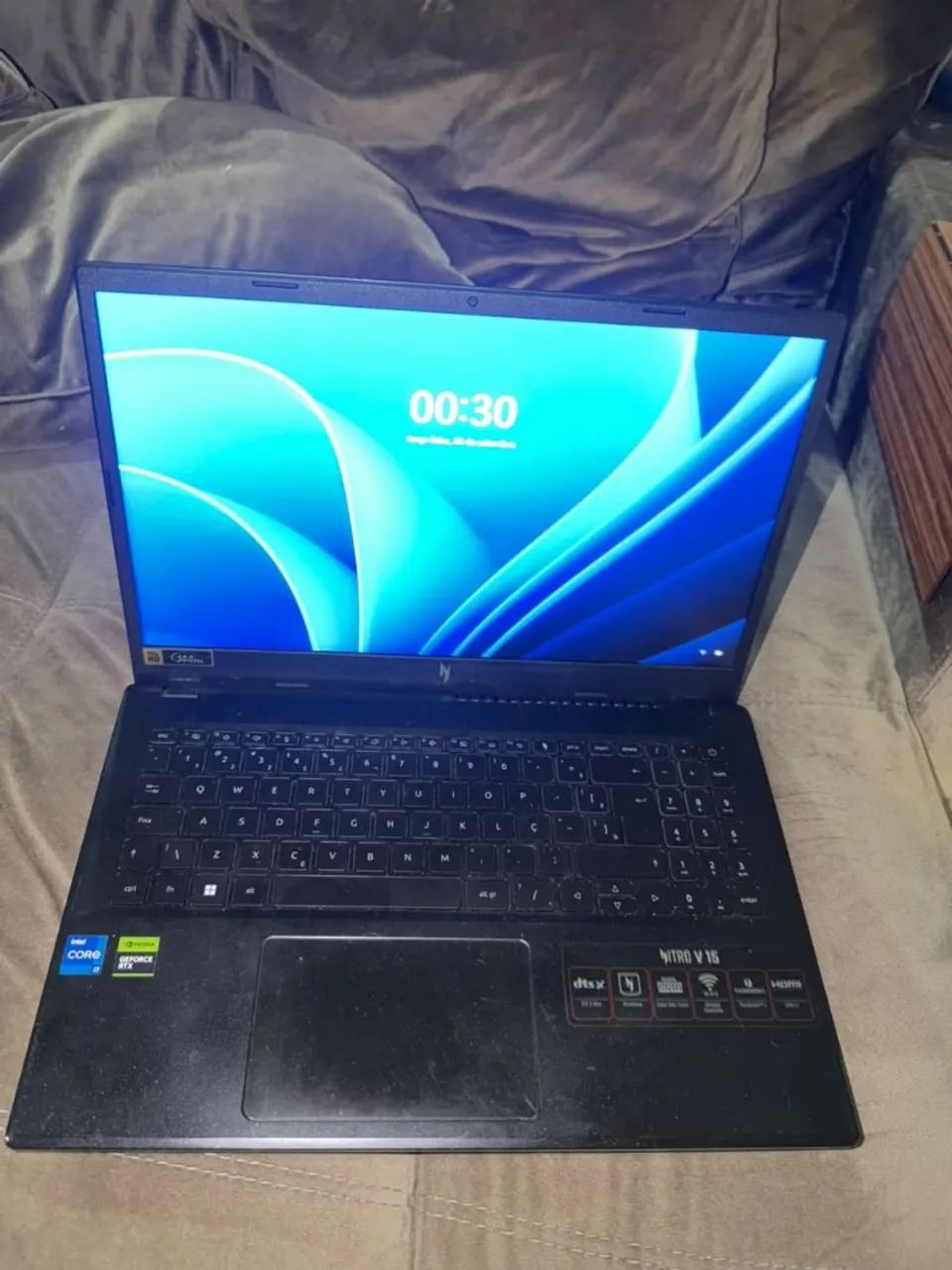Notebook nitro v15 - Foto 2