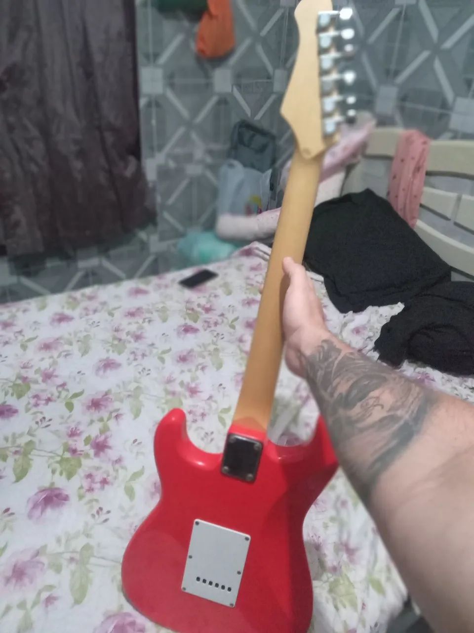 Guitarra aceito troca  - Foto 3