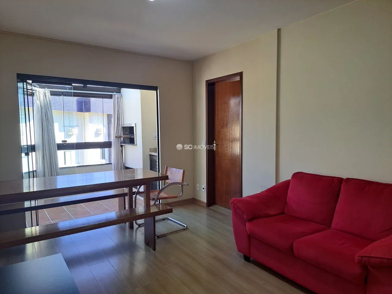 Apartamento mobiliado 2 dormitórios - Foto 3
