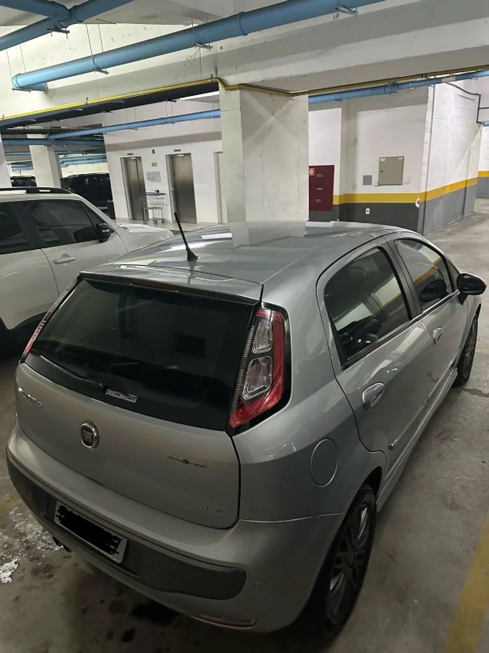 Fiat Punto Sporting Dualogic 1.8 Flex 16V 5P 2016 - Foto 5