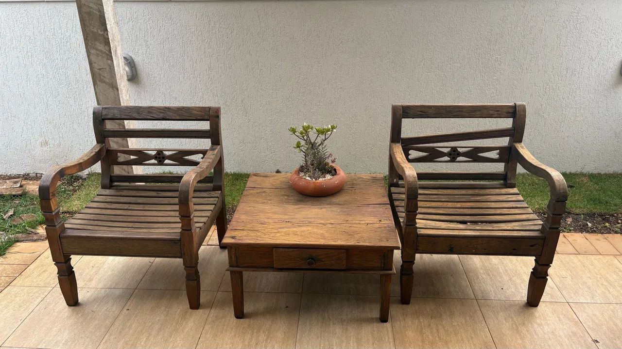 Vendo Conjunto Móveis Rústicos 