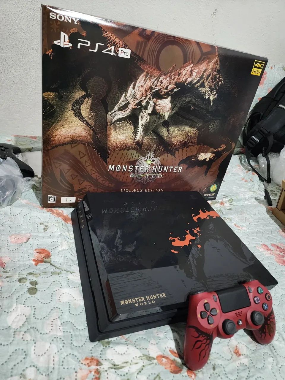 Ps4 Pro edição monster hunter