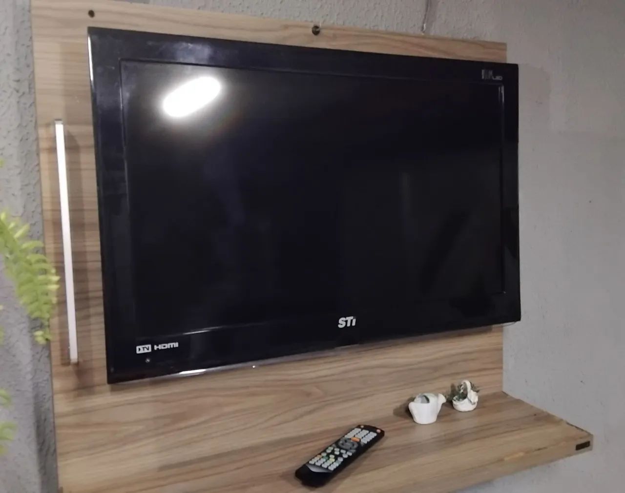 Tv semp toshiba STi. 