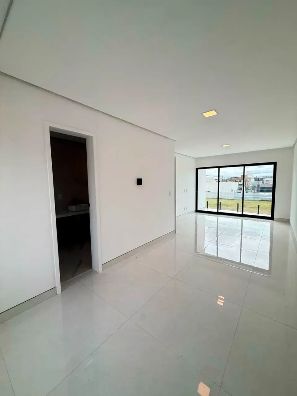 Casa dúplex à venda no condomínio terras alpha - Foto 2